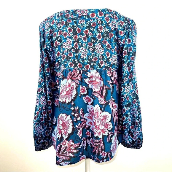 Band of Gypsies Floral Peri Blue Blouse Women’s SZ Small NWT - Picture 5 of 9